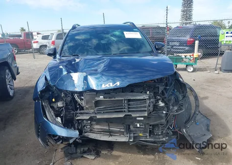 2023 Kia Sportage Plug-In Hybrid X-Line Prestige из США, поврежденный, VIN KNDPZDAH6P7068420